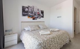 Casa Reina